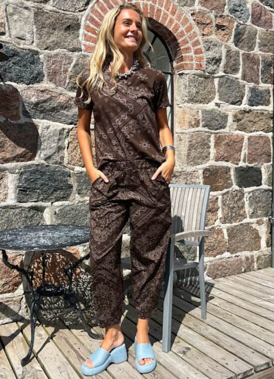 Black Colour - Bczelda S/S T-Shirt 40997 - Shirts - Coffee Paisley T-shirts