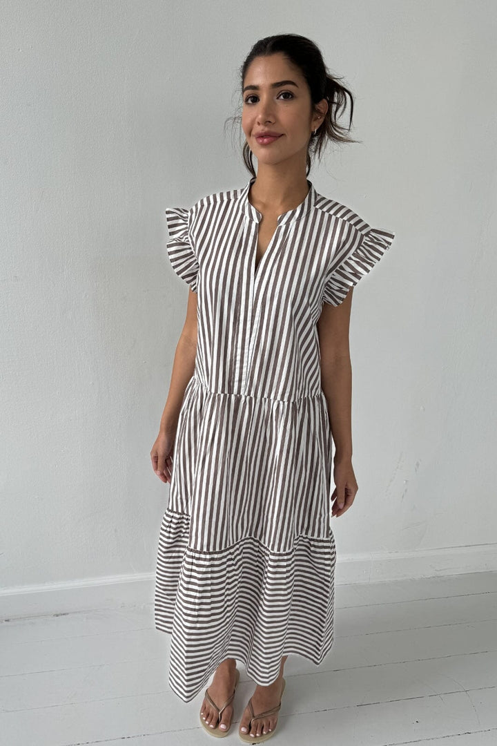 Continue - Bea Brown Dress 14948 - Brown Stripe