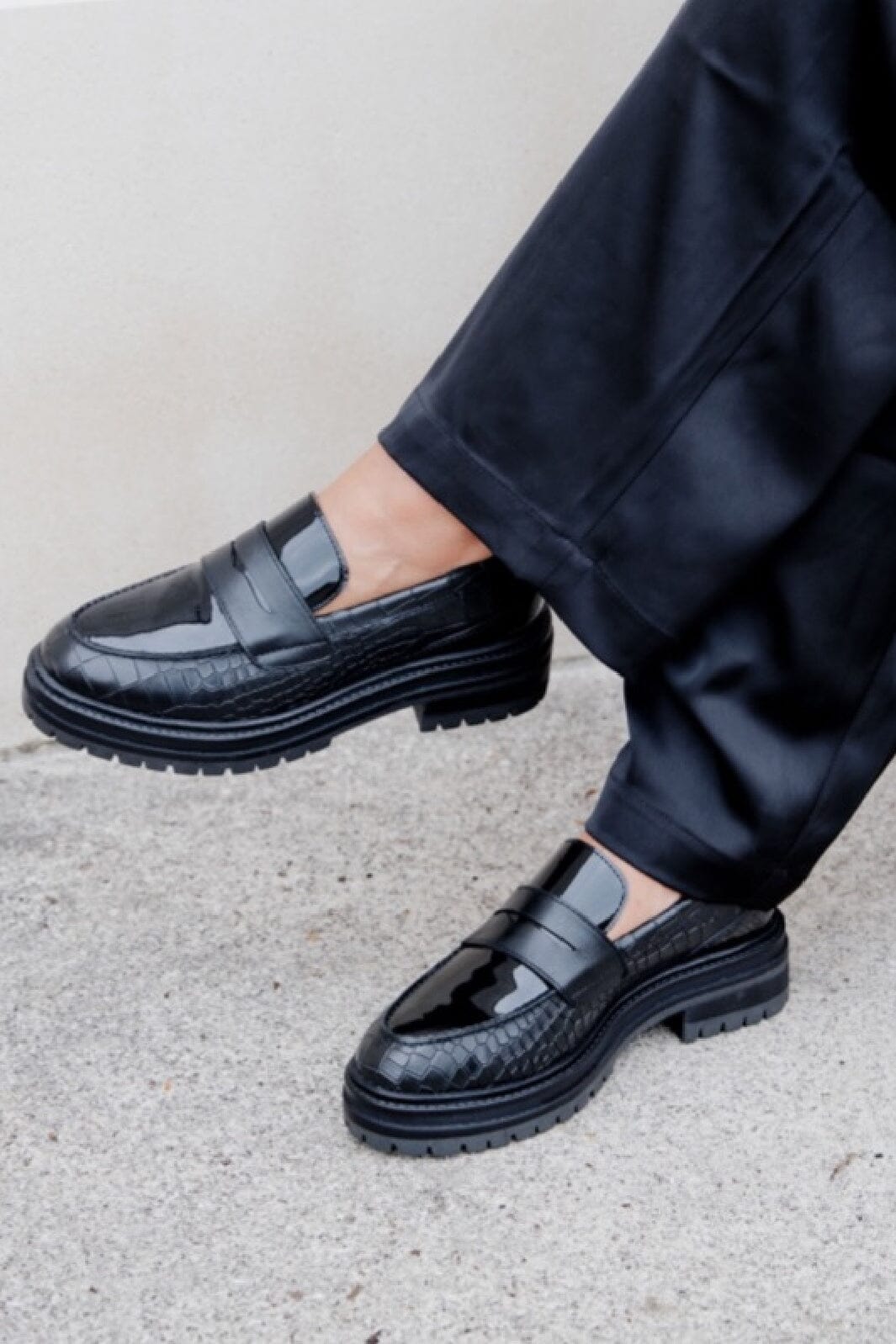 Copenhagen Shoes - Run For Me - 0001 Black Loafers