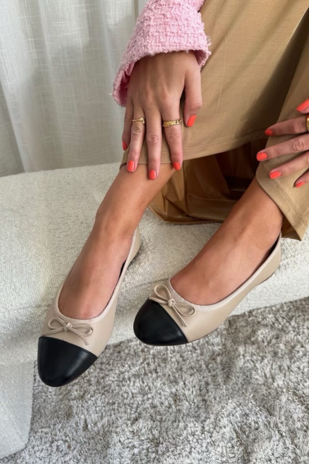 Forudbestilling - Copenhagen Shoes - Lovely - Black Beige Ballerinaer