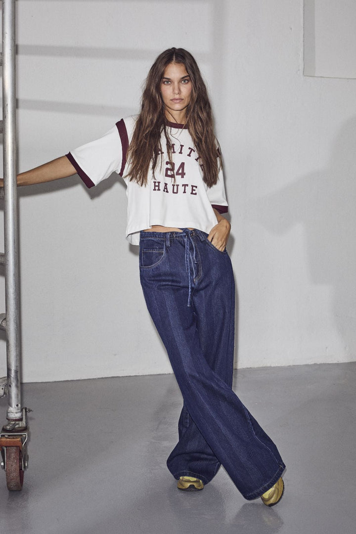 Forudbestilling - Haute L'Amitié - L'Amitié Loose Team Tee HL10013 - Pearl T-shirts