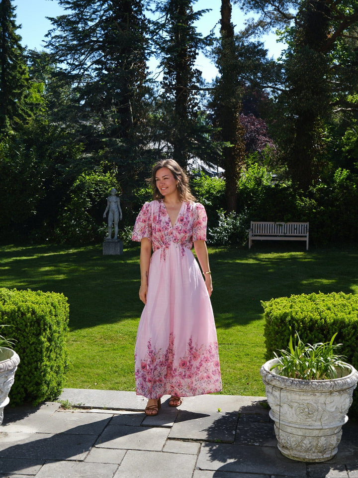 Forudbestilling - Neo Noir - Serna Flower Print Dress 166177 - 754 - Light Pink Kjoler