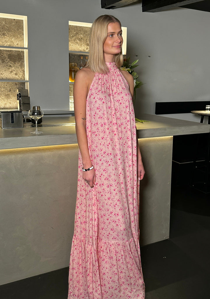 Forudbestilling - Noella - London Maxi Dress 14170007 - 1391 - Cheryl Pink Print Kjoler