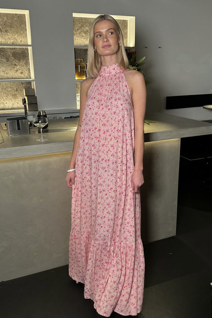 Forudbestilling - Noella - London Maxi Dress 14170007 - 1391 - Cheryl Pink Print Kjoler