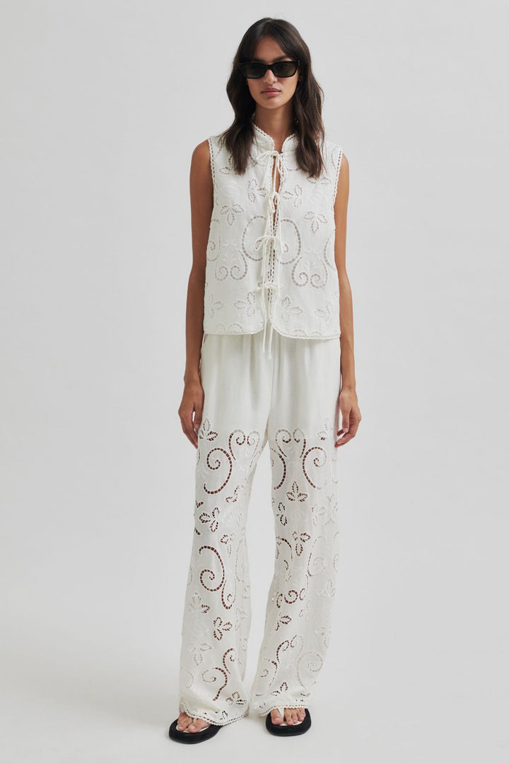 Forudbestilling - Second Female - Vilma Top 59724 - White Toppe