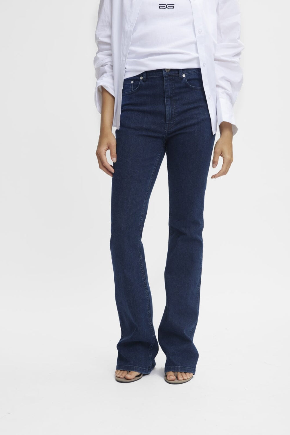 Gestuz - Rivygz Flared Jeans - 104610 Dark Blue Washed Jeans