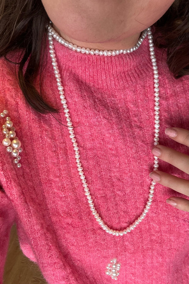 Mellow Moon - Long Pearl Necklace Hoop - Forgyldt Halskæder