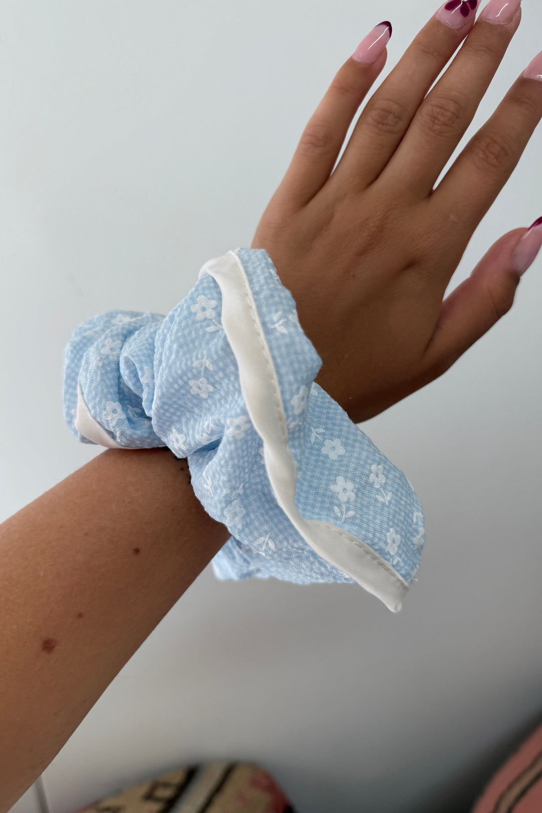 Mellow Moon - Monica Hårelastik - Blue Hårelastikker