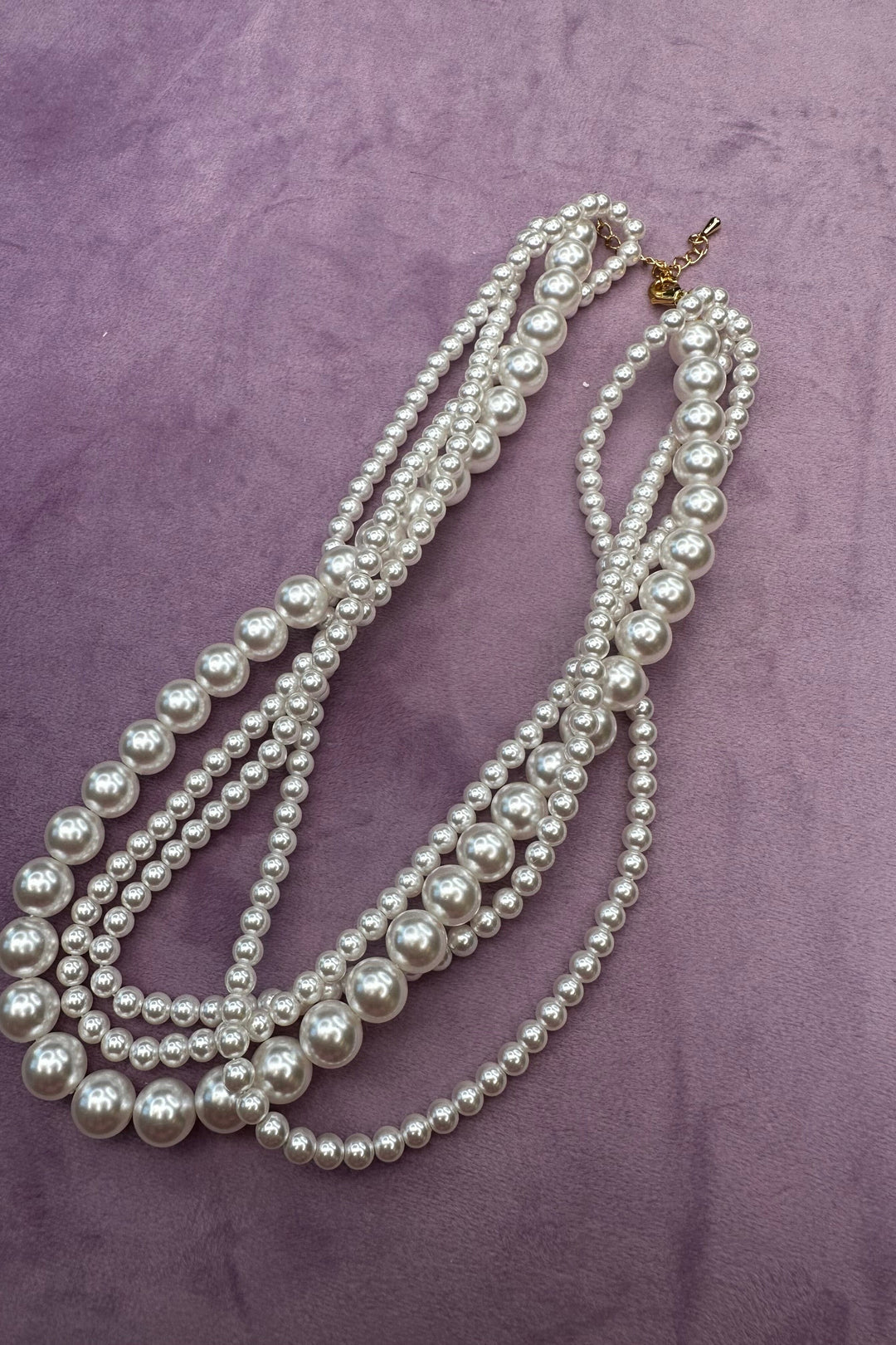 Mellow Moon - Pearl On Pleal Necklace - Forgyldt Halskæder