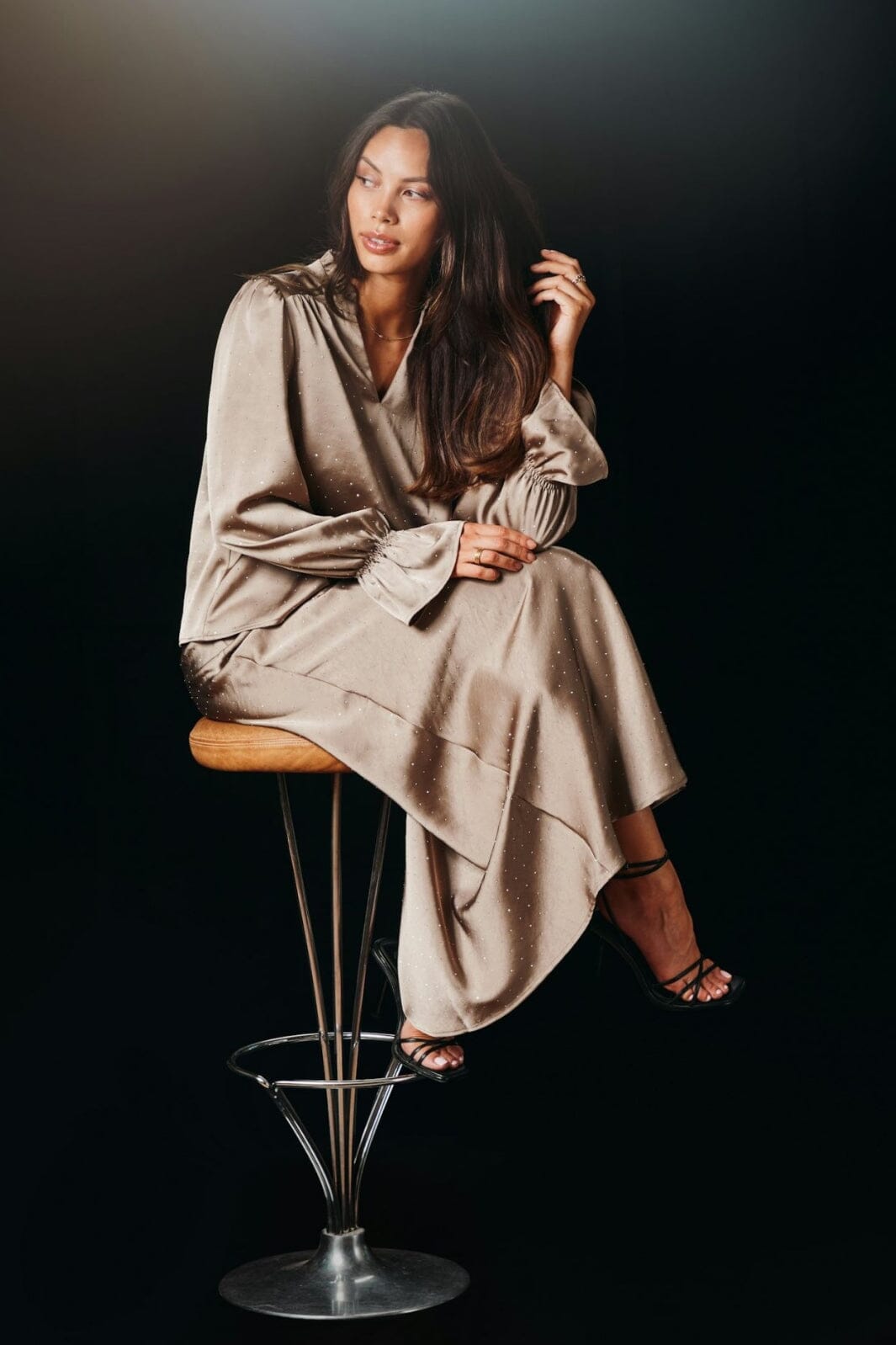 Neo Noir - Viso Heavy Sateen Bedaz Skirt 166890 - 811 - Dark Taupe Nederdele