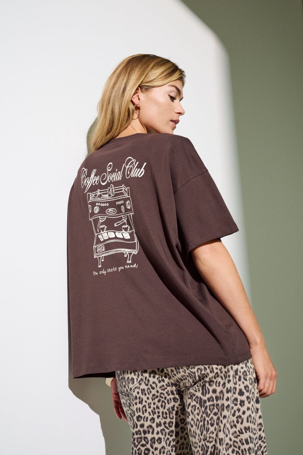 Only - Onlvivvi Life S/S Lovely Top - 4897146 Black Coffee Page Bookstore T-shirts