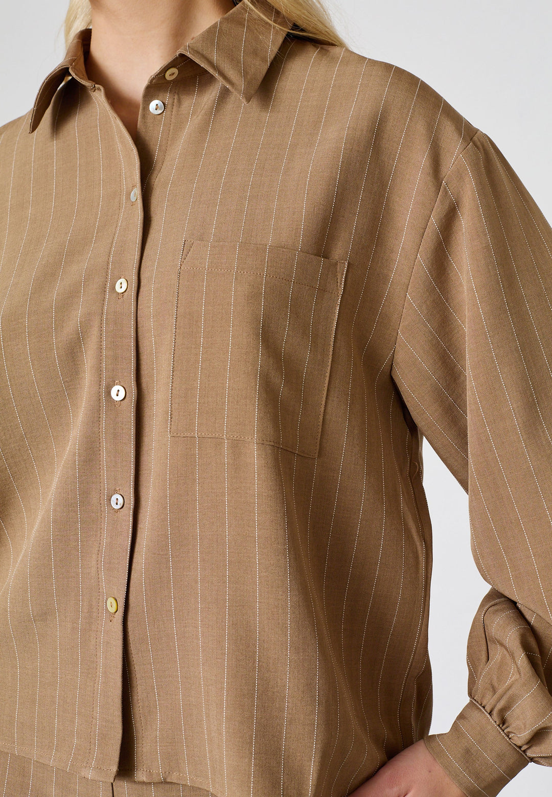 Sisters Point - Verina-Sh3 19504 - 225 - Hazelnut Pinstripe