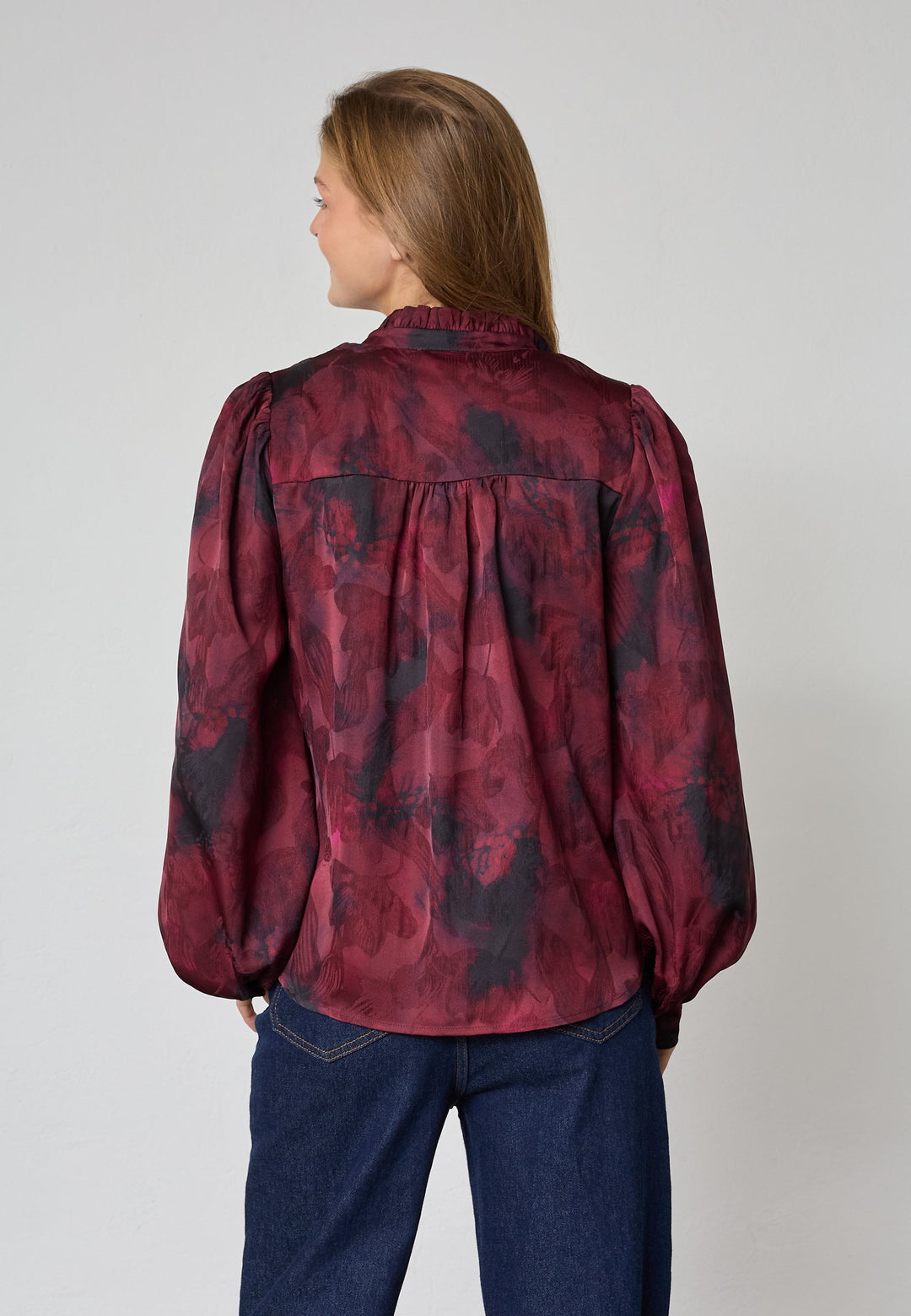 Sisters Point - Virsa-Sh15 19519 - 801 - Bordeaux Blurred