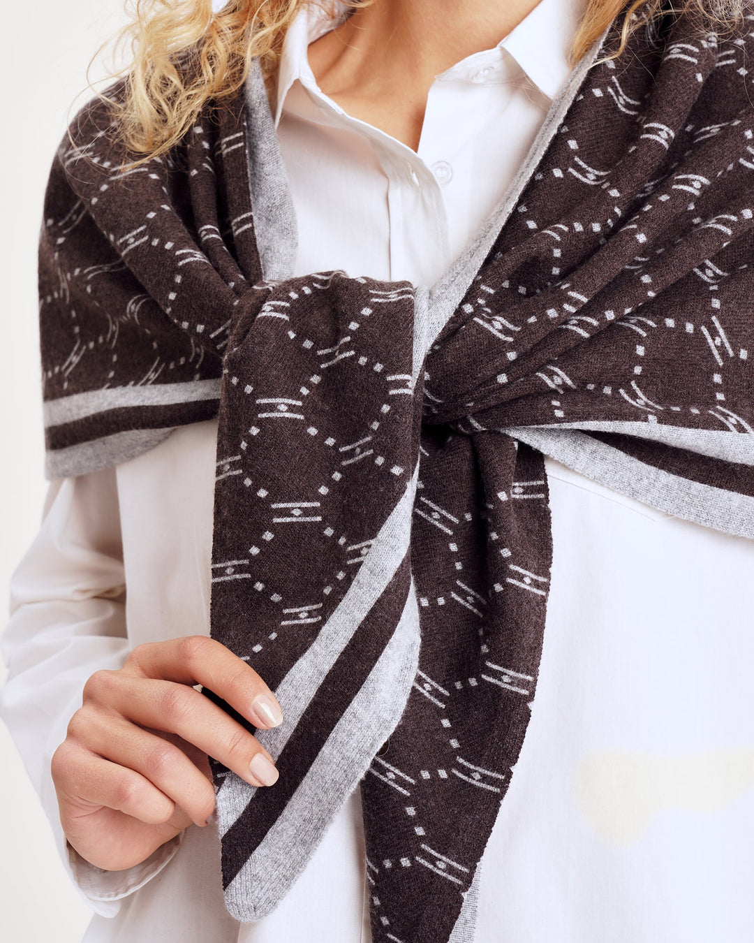 Hype The Detail - Triangle Scarf 960-83 - 89 - Brun