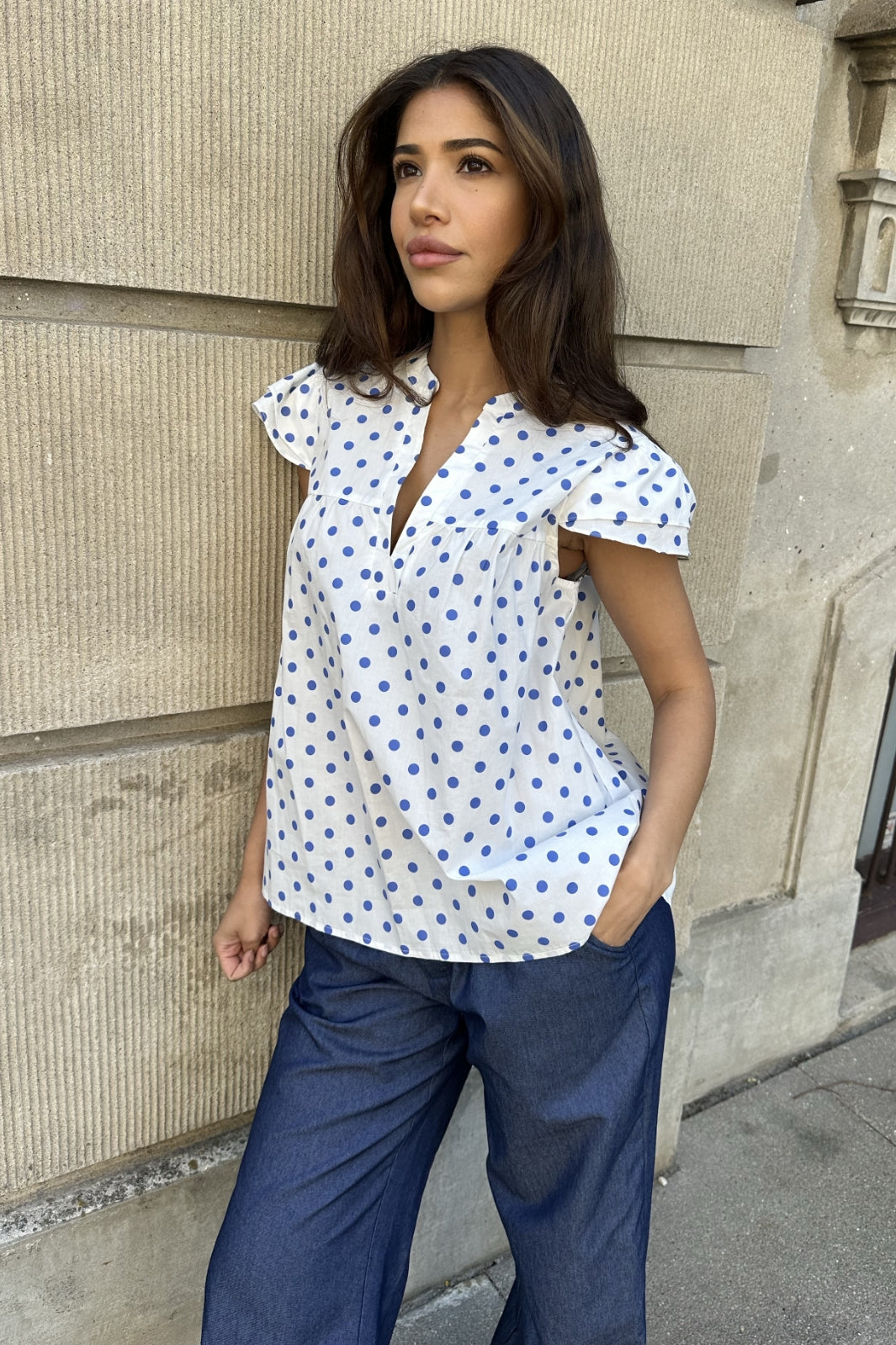 Continue - Christel 14967 - Blue Dot