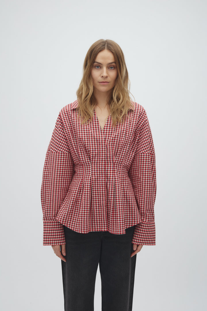 MbyM - Isidor-M 65581221 - Z18 - Red Aura Check