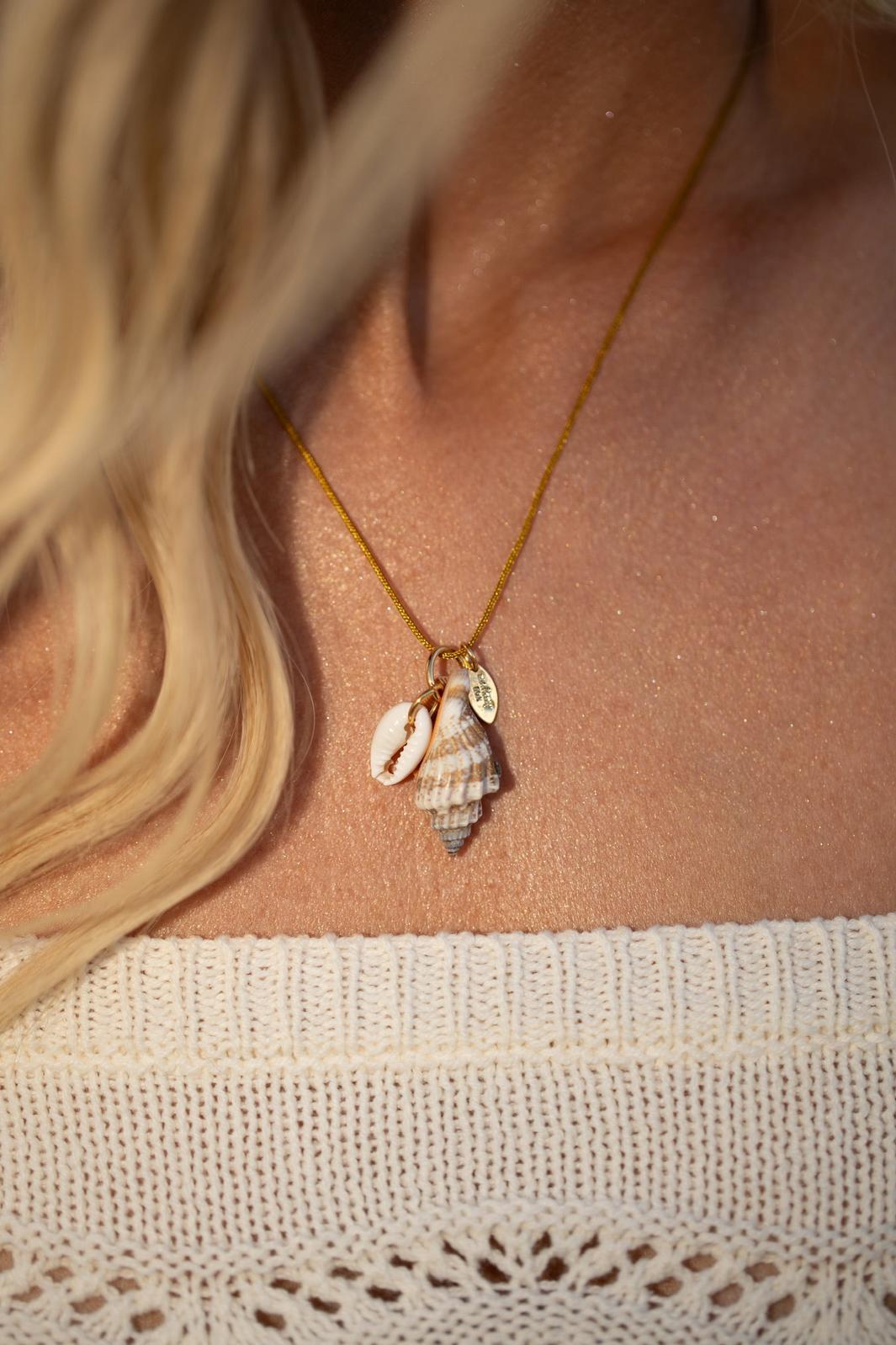 Forhåndsbestilling - Rooted - Rikke May Necklace - Forgyldt