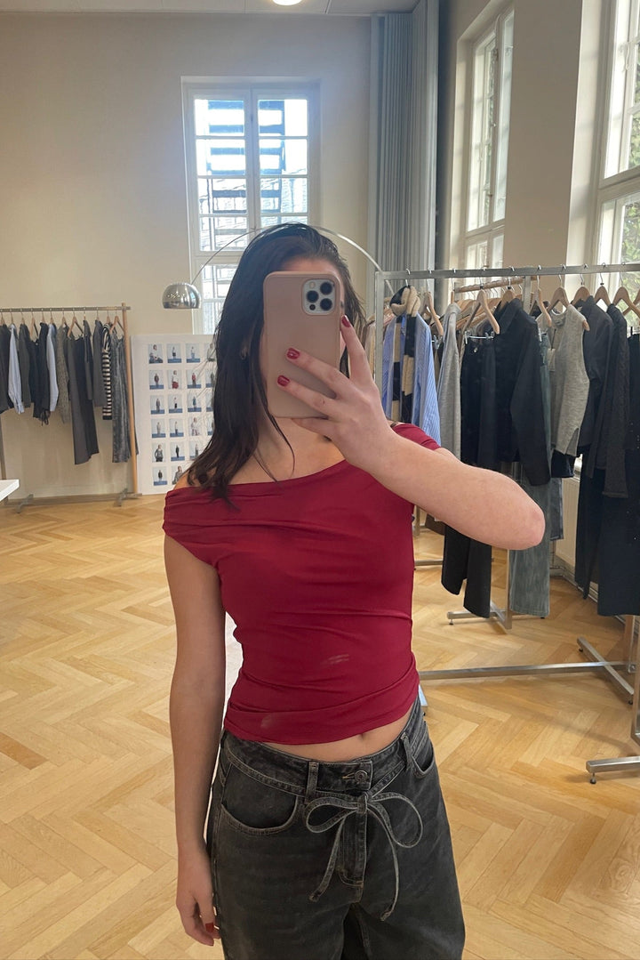 Modström - Himamd Off-Shoulder Top 57928 - 1218 - Rumba Red