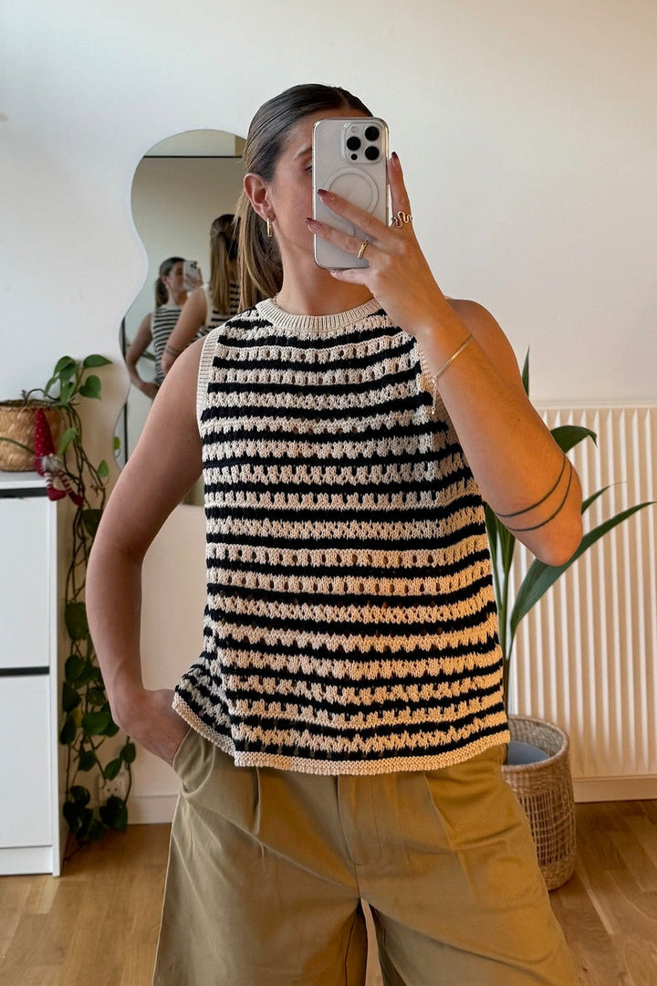 Modström - Vestermd Stripe Top 59055 - 11516 - Navy Summer Sand