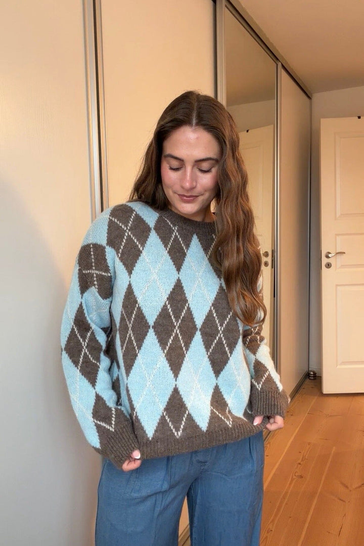 A-bee - Maika Knit - Chocolate Strikbluser 