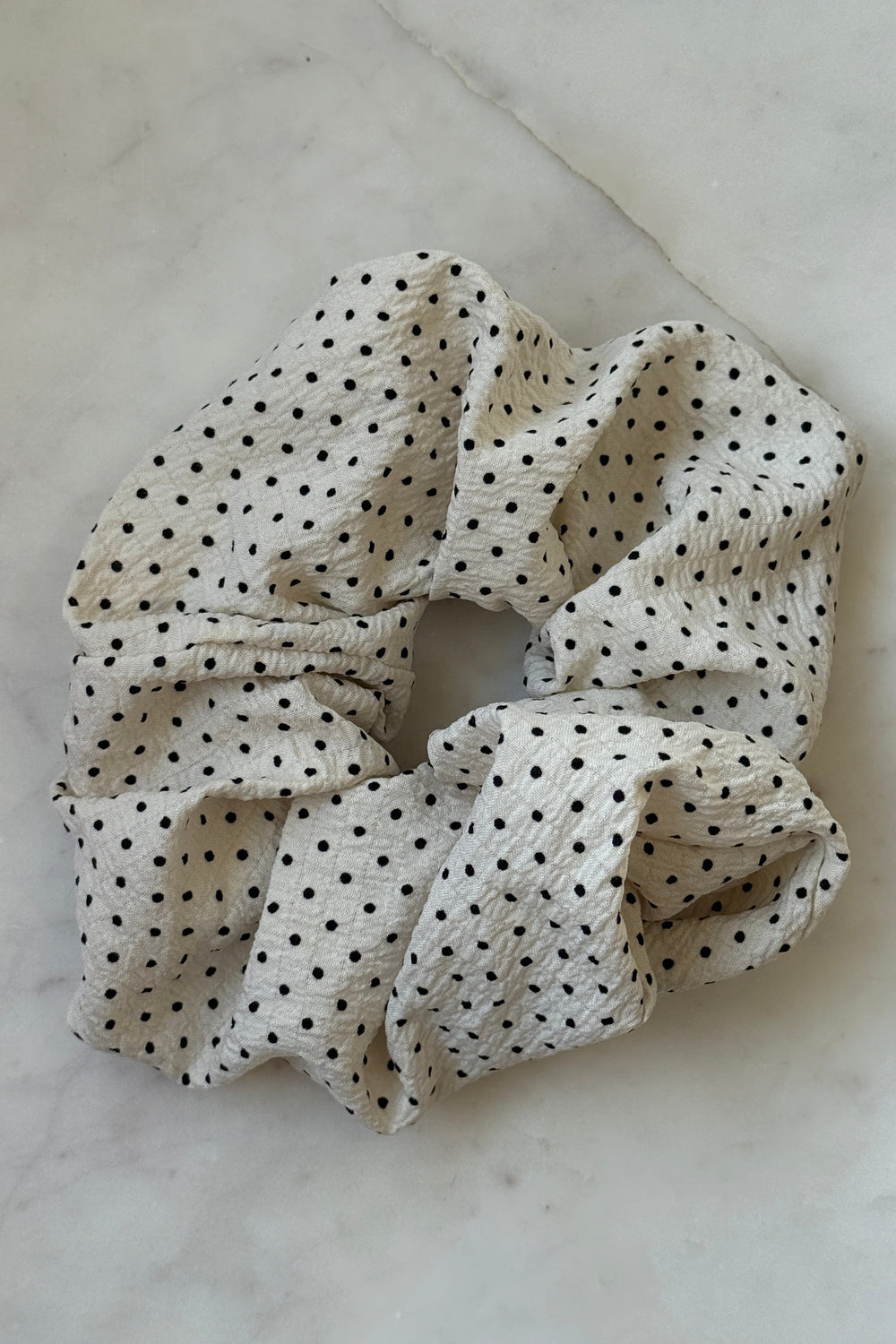 A-bee - Tilda Scrunchie - White Hårelastikker 