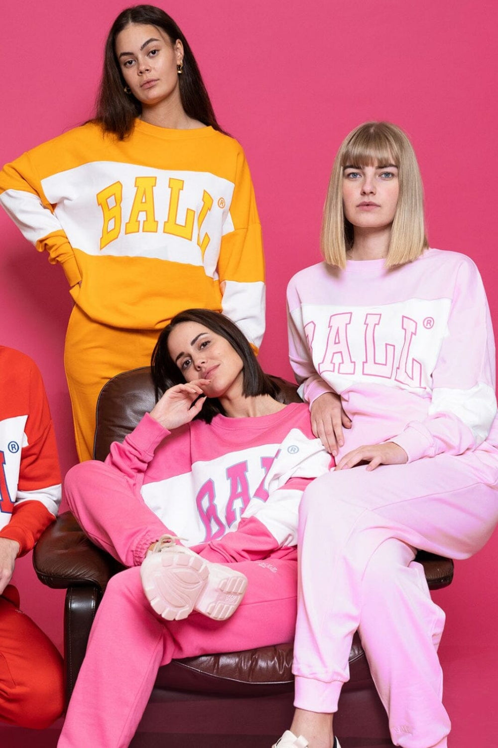Ball - Sweatshirt J. Robinson - Orange Glory Sweatshirts 
