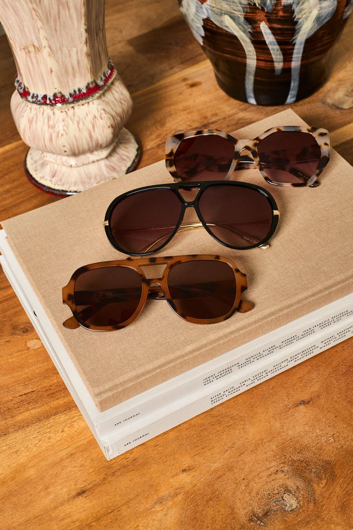 Black Colour - Bczafira Sunglasses 4003 - Dk. Tortoise