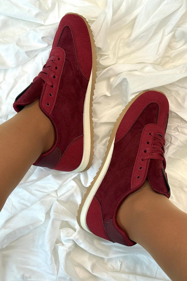 Bloom - Buttercup Sneakers - Burgundy Sneakers 
