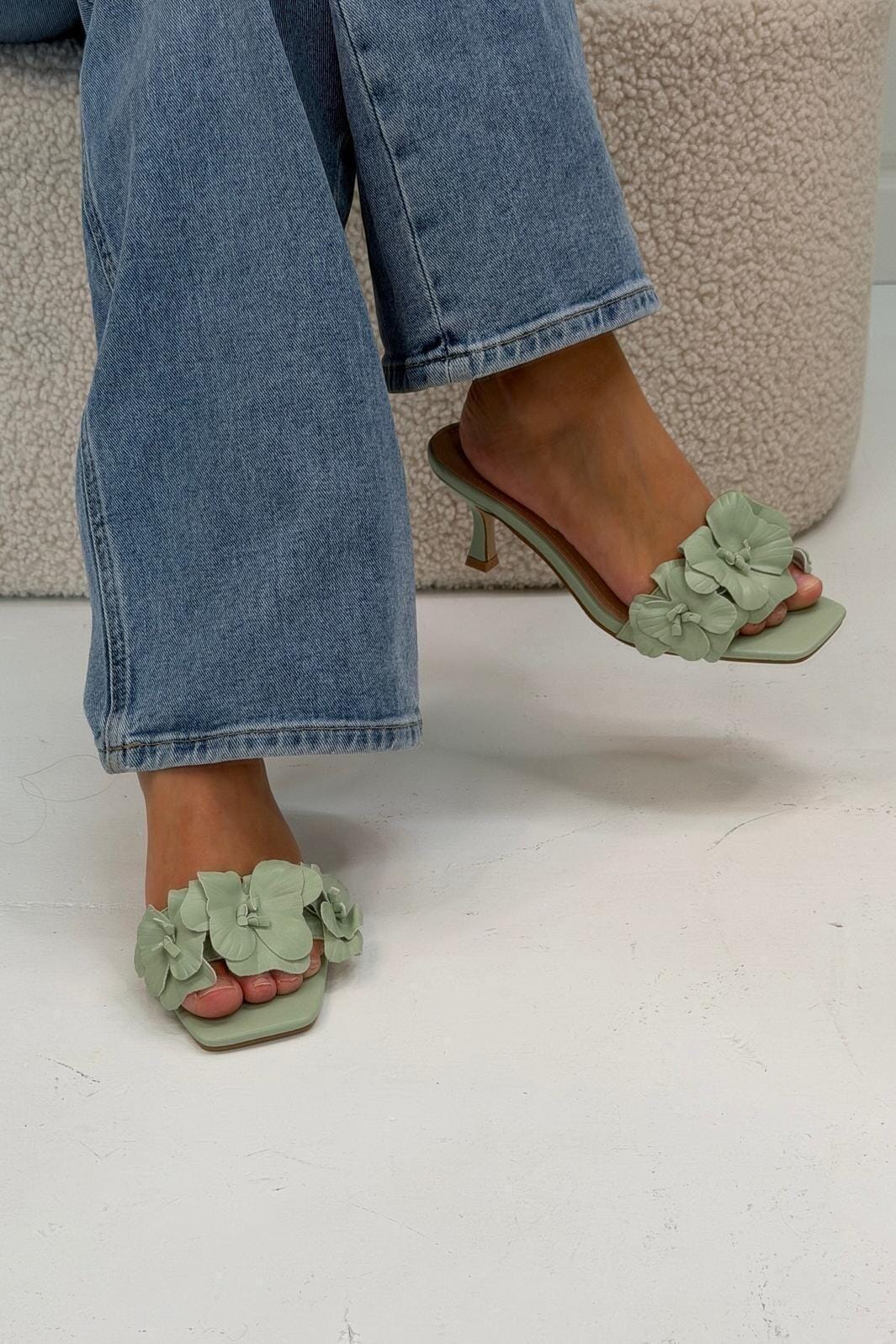 Bloom - Butterfly Weed Sandals - Green Sandaler 