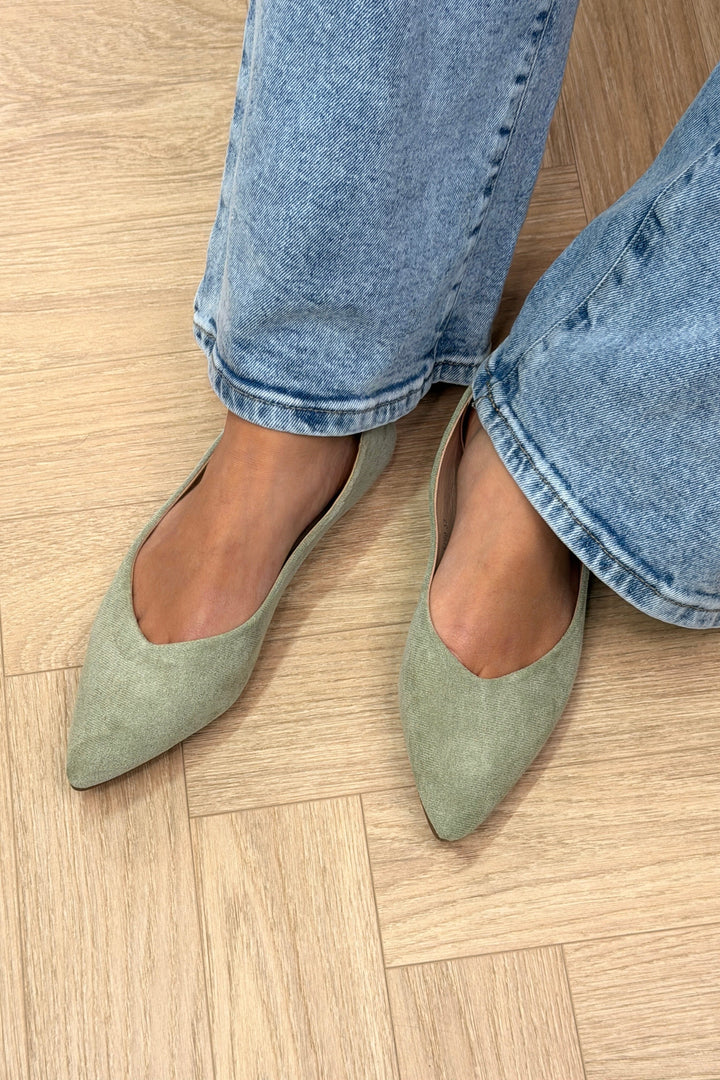 Bloom - Cornflower Ballet Flats - Green Ballerinaer 
