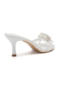 Bloom - Snapdragon Stiletto - White Stiletter 