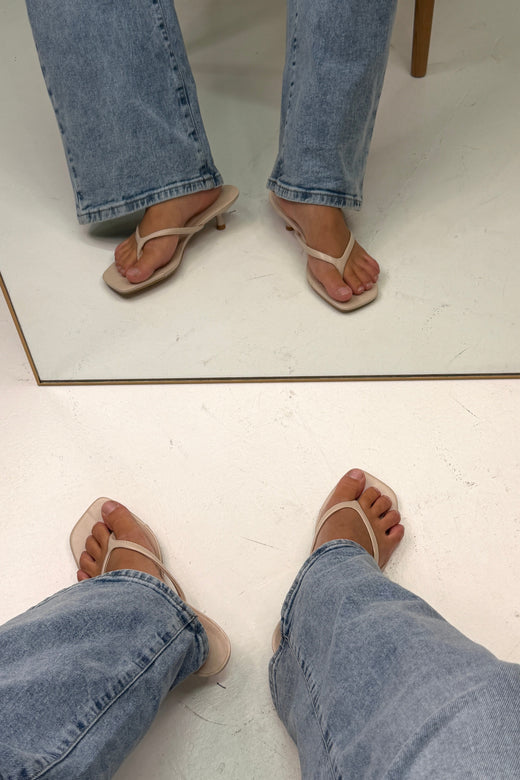 Bloom - Yarrow Stiletto - Ecru Stiletter 