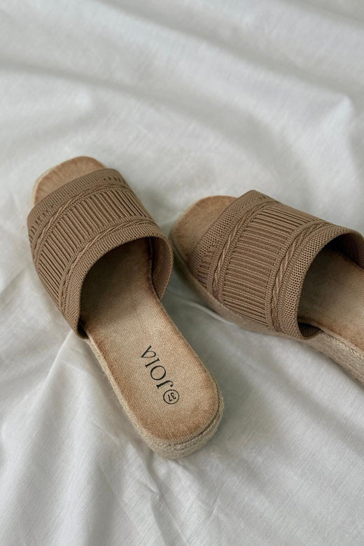 Bloom - Yliana Sandaler - Taupe Sandaler 