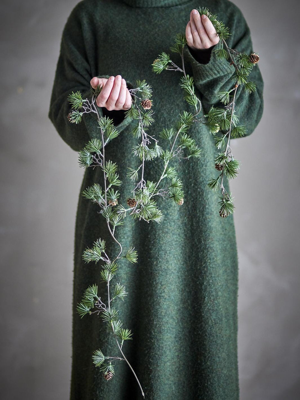 Bloomingville - Cedar Guirlande, Grøn, Kunstige Blomster 82072373 - Green