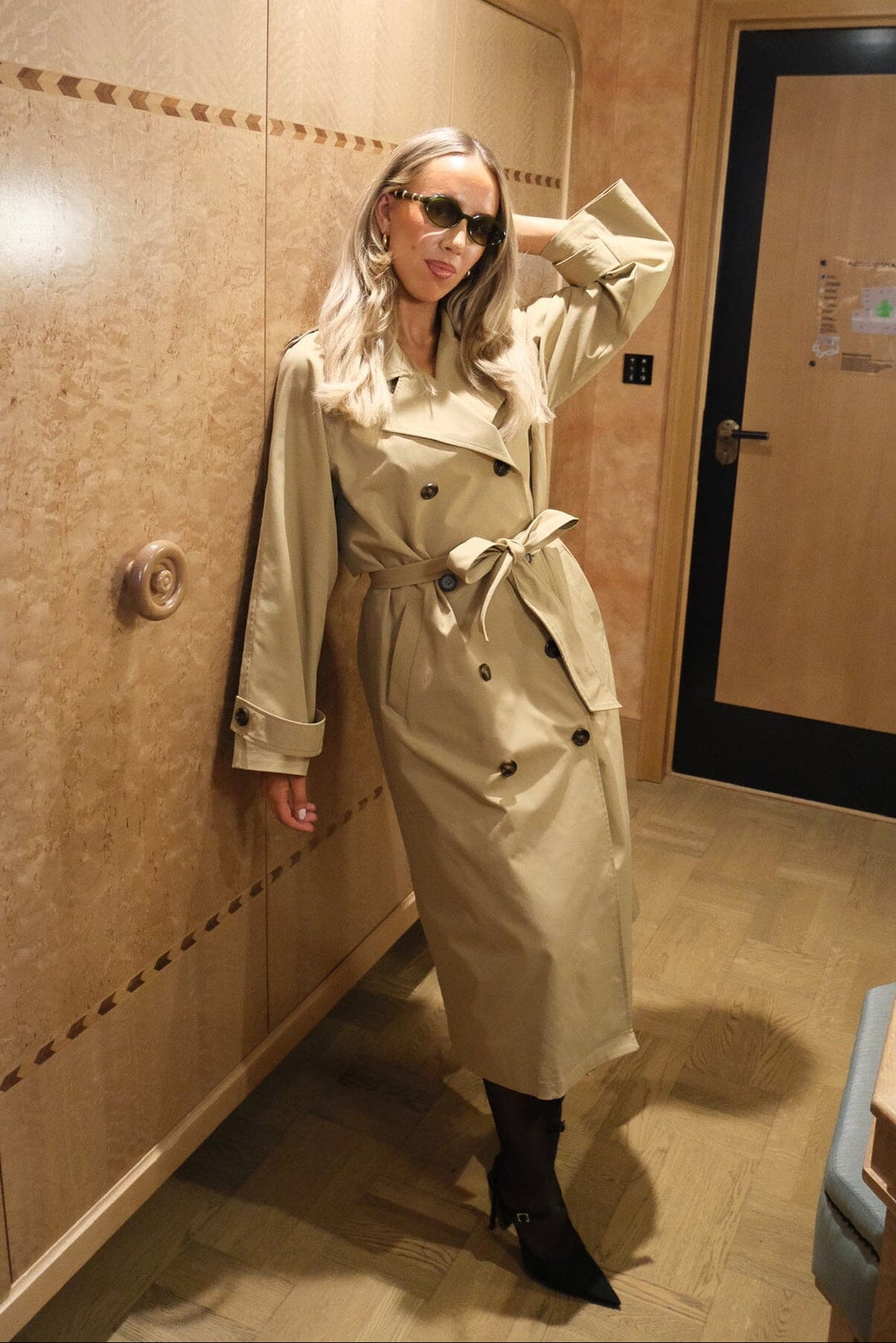 Byic - Evieic Trenchcoat A25403 - Camel Jakker 