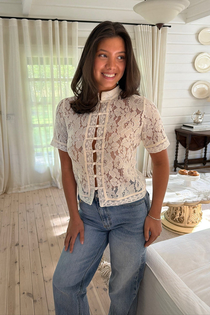 BYIC - Liljaic Ss Shirt A25297 - Off White Lace Skjorter 