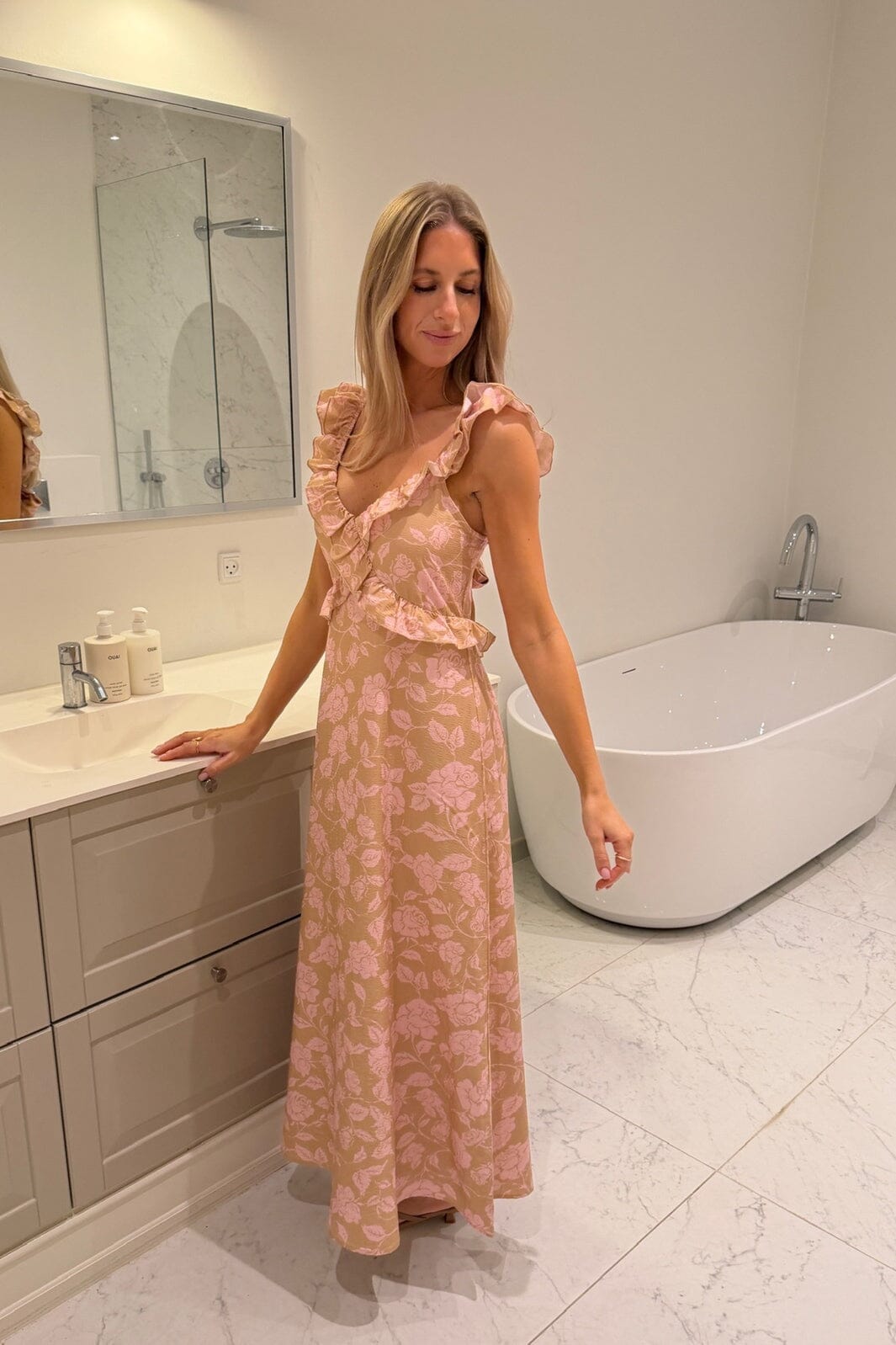 BYIC - Melbaic Dress A23117 - Beige Pink Blossom