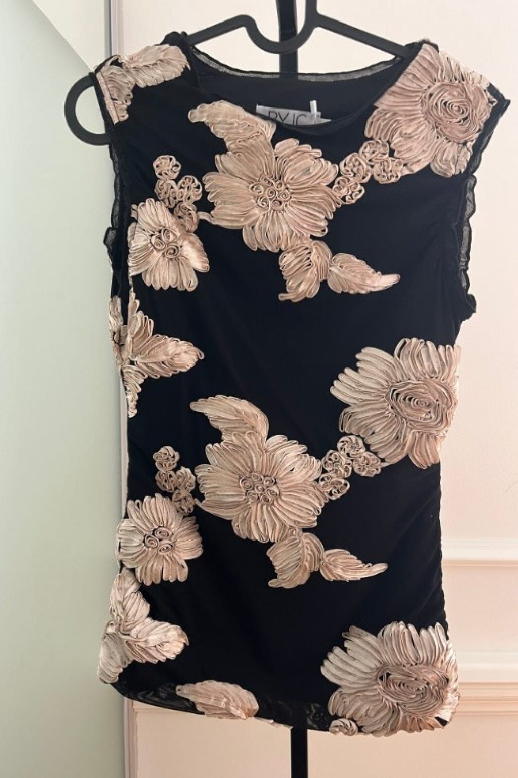 BYIC - Miraic Mesh Top A23927 - Black Beige Flower T-shirts 