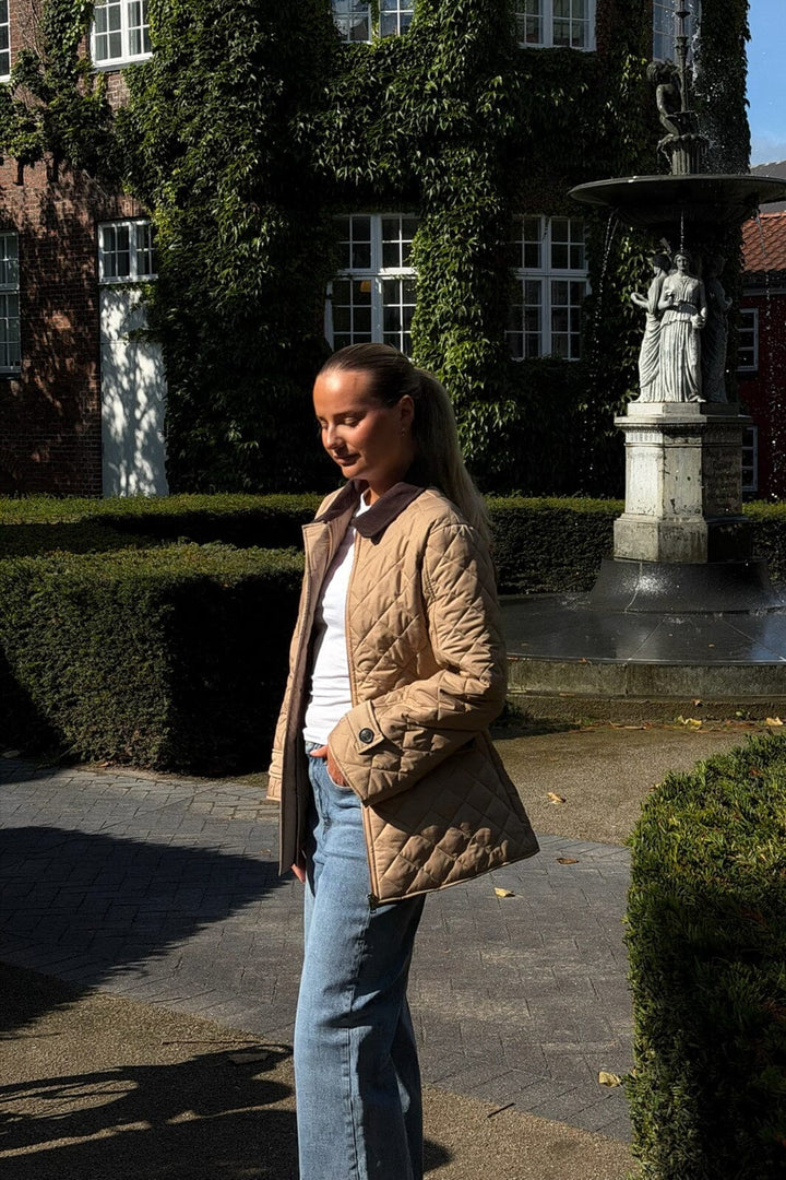 BYIC - Sveaic Quilted Jacket A25317 - Beige