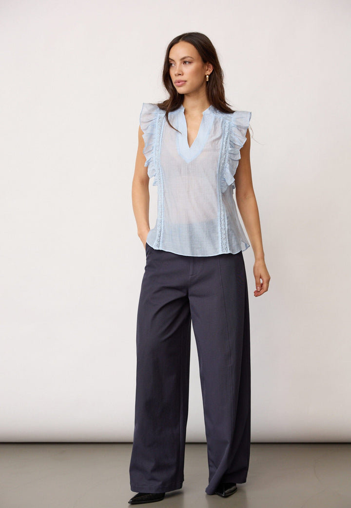 Co´Couture - Avicc Lace Ss V-Top 500168 - 40004 - Pale Blue Toppe 