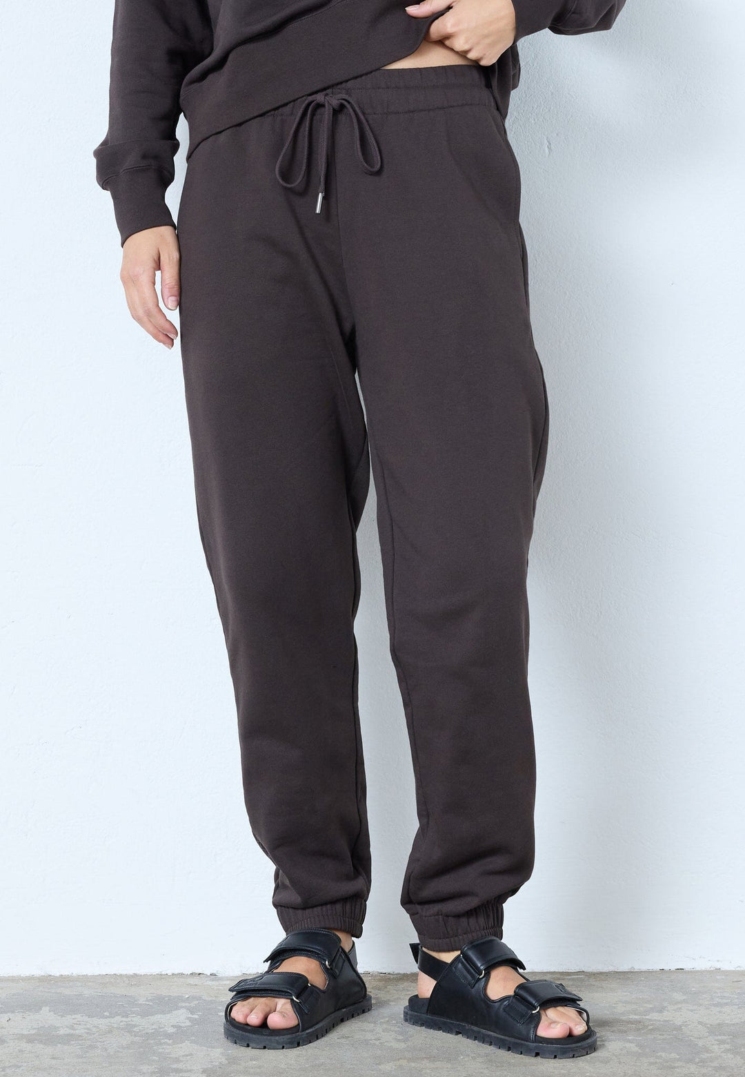 Co´Couture - Eriscc Sweatpant 41092 - 145 - Dark Brown Bukser 