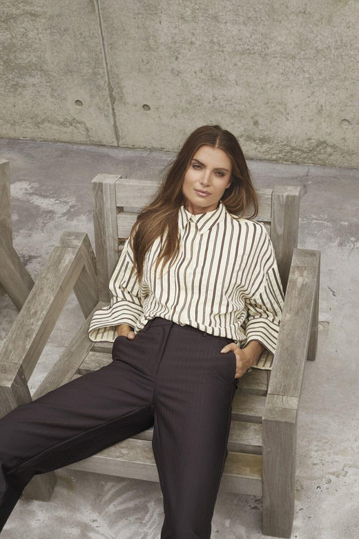 Co´Couture - Oxanacc Shirt 45041 - 145 - Dark Brown Skjorter 