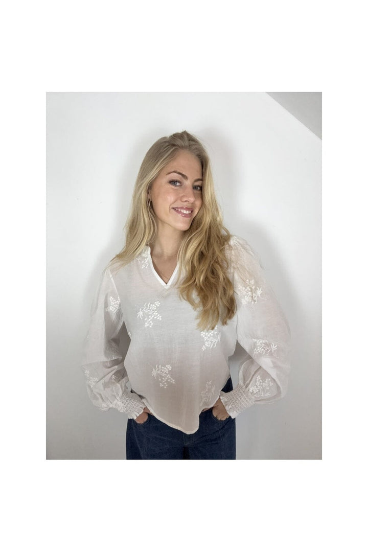 Continue - Emma 15147 - White