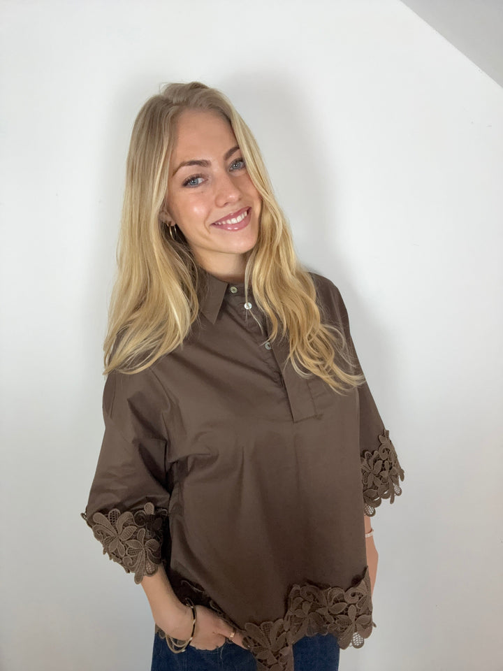 Continue - Klara Embroidery 15118 - Brown Bluser 