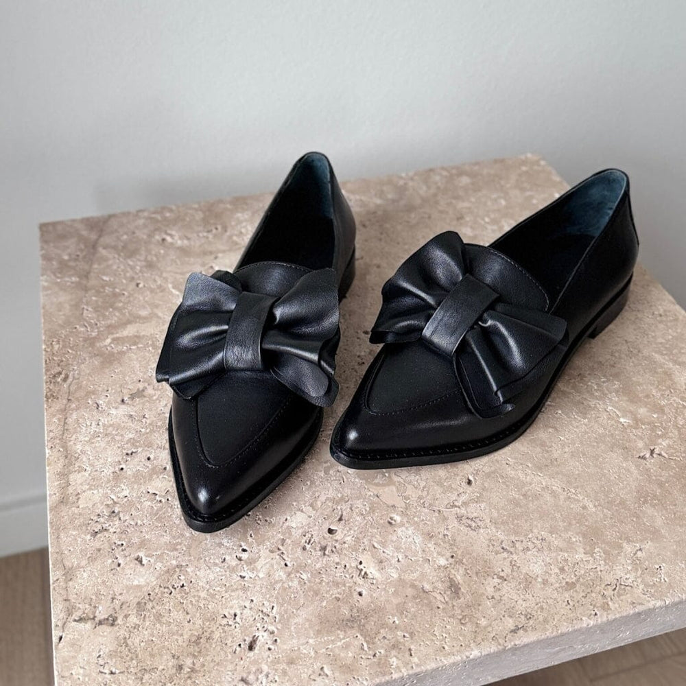 Copenhagen Shoes - Ballroom - 0001 Black Loafers 