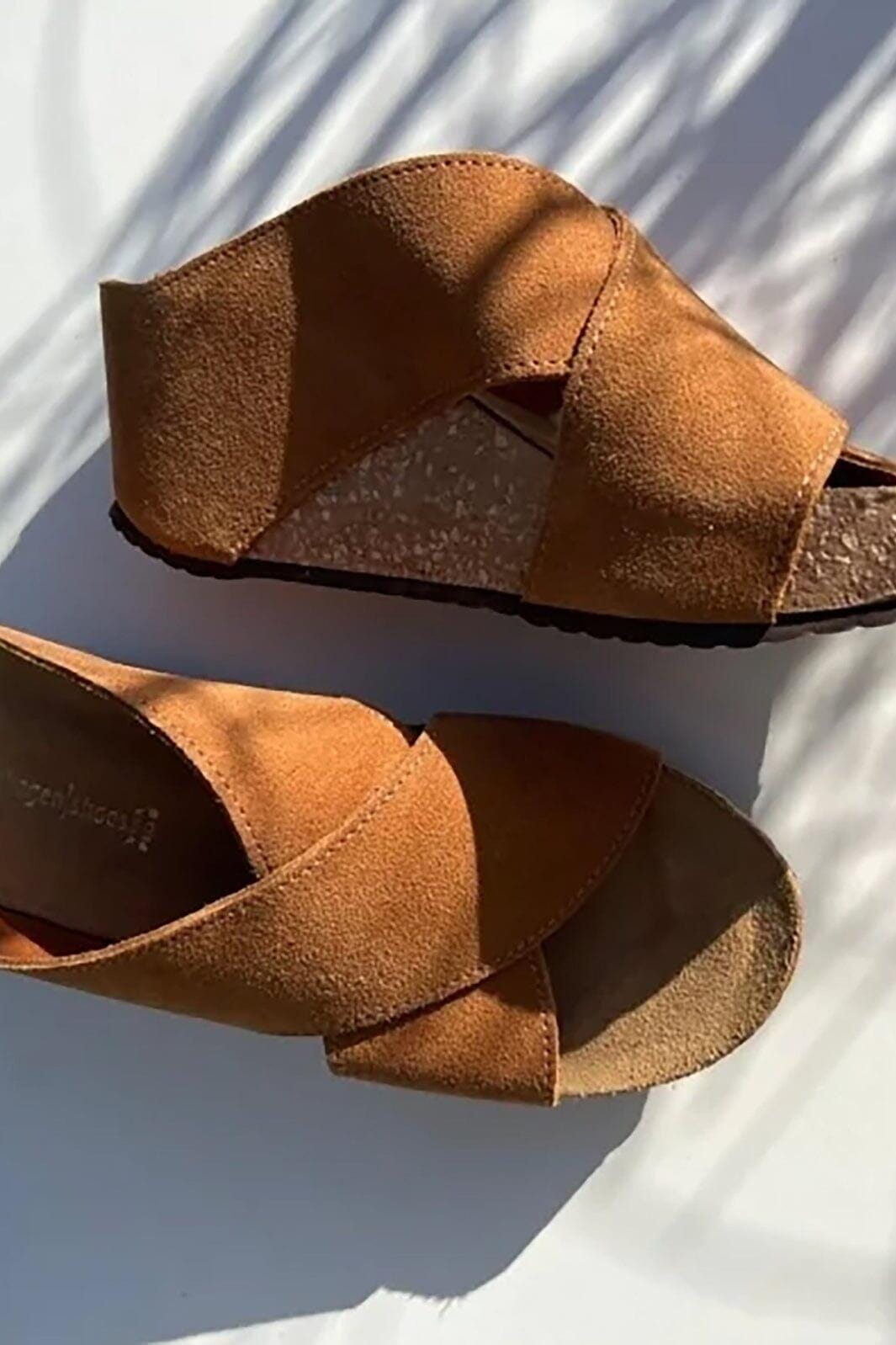 Copenhagen Shoes - Frances 23 Suede CS7495 - 00066 - Dark Brown (Marrone 417) Sandaler 