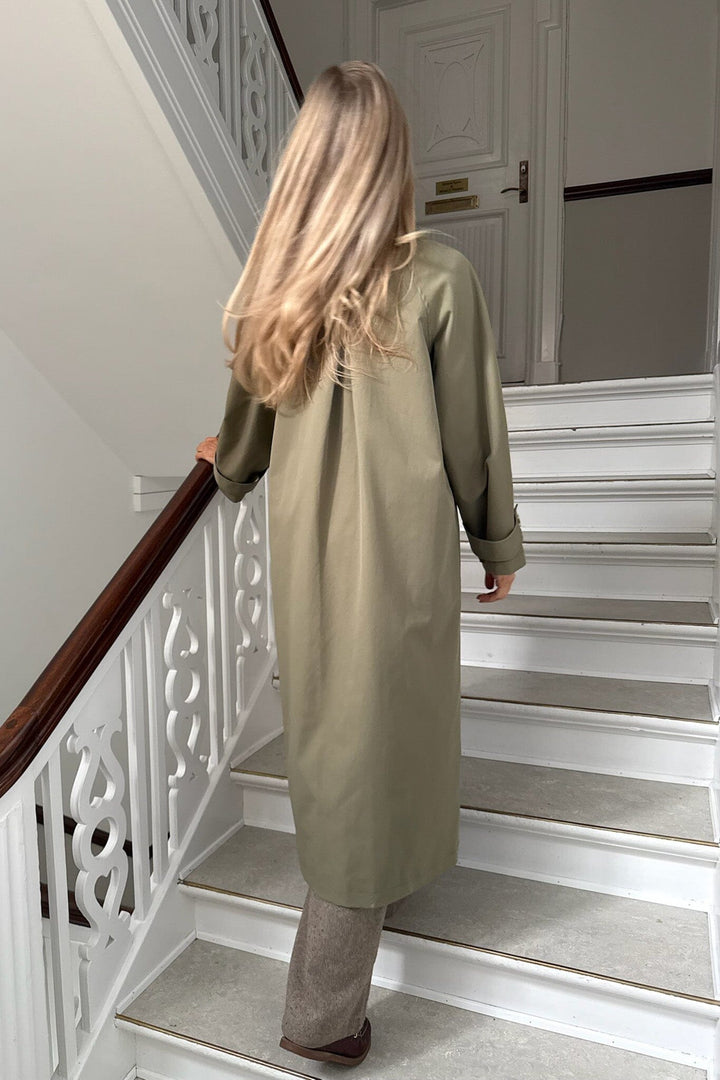 Forudbestilling - BYIC - Avaic Trenchcoat A23791 - Dark Khaki Jakker 