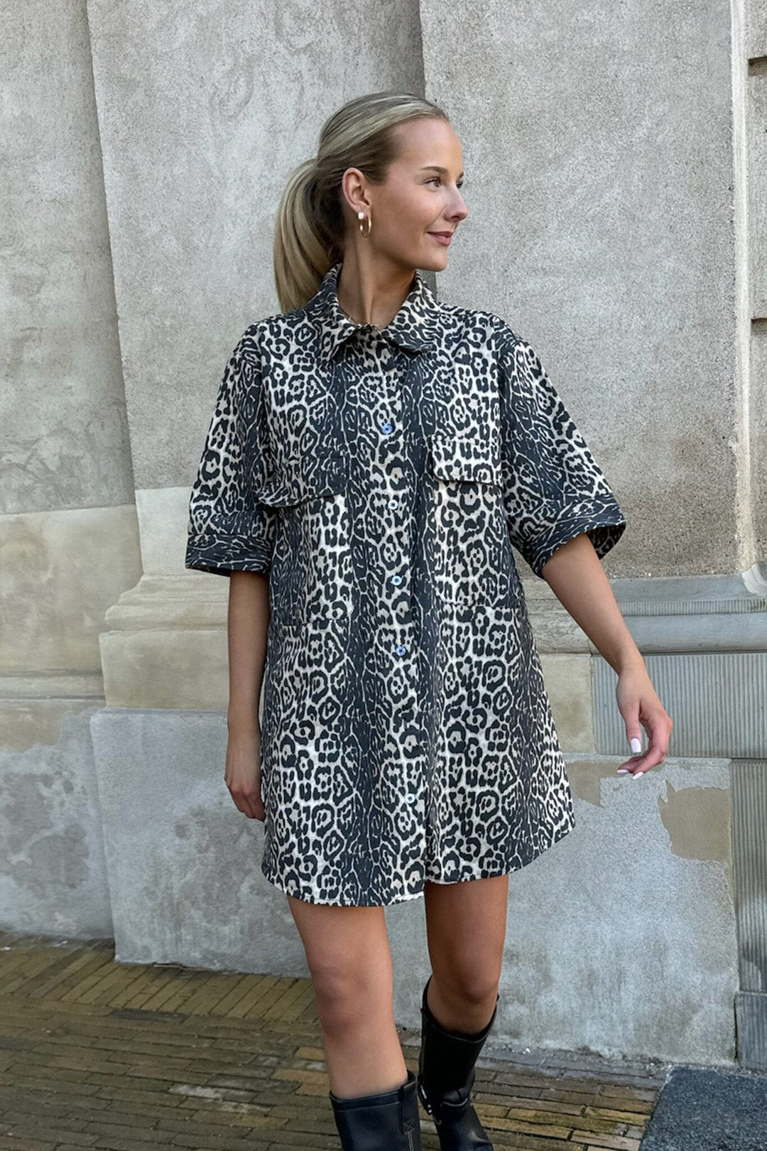 Forudbestilling - BYIC - Seldaic Shirt Dress - lp Leo Print Kjoler 