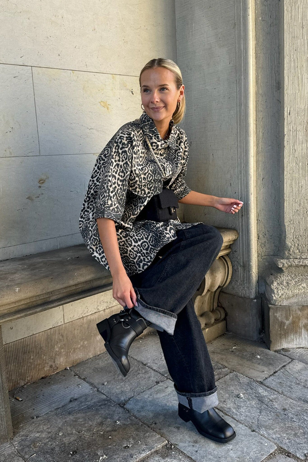 Forudbestilling - BYIC - Seldaic Shirt Dress - lp Leo Print Kjoler 