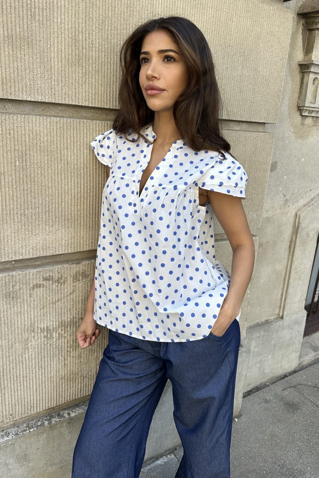 Continue - Christel 14967 - Blue Dot